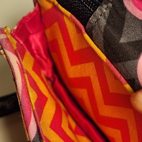 Vera Bradley Black Floral Quilted Wristlet - Picture 7 of 13